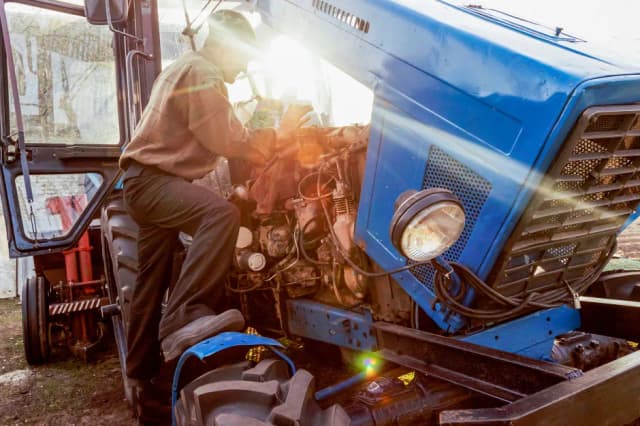 EHR do ciągnika co to jest i jak zmienia pracę w rolnictwie