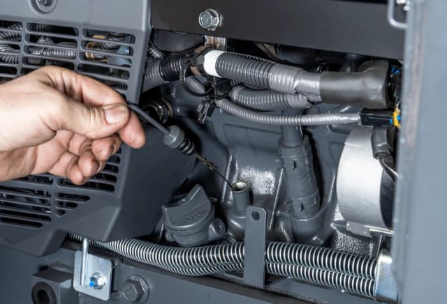 Jaki olej silnikowy do ciągnika rolniczego, aby uniknąć awarii?