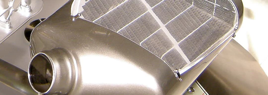 Zapchany DPF objawy – nie ignoruj tych sygnałów, które mogą kosztować