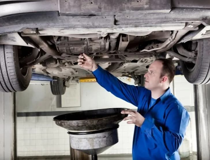 Co ile wymiana oleju w skrzyni automatycznej? Uniknij kosztownych napraw