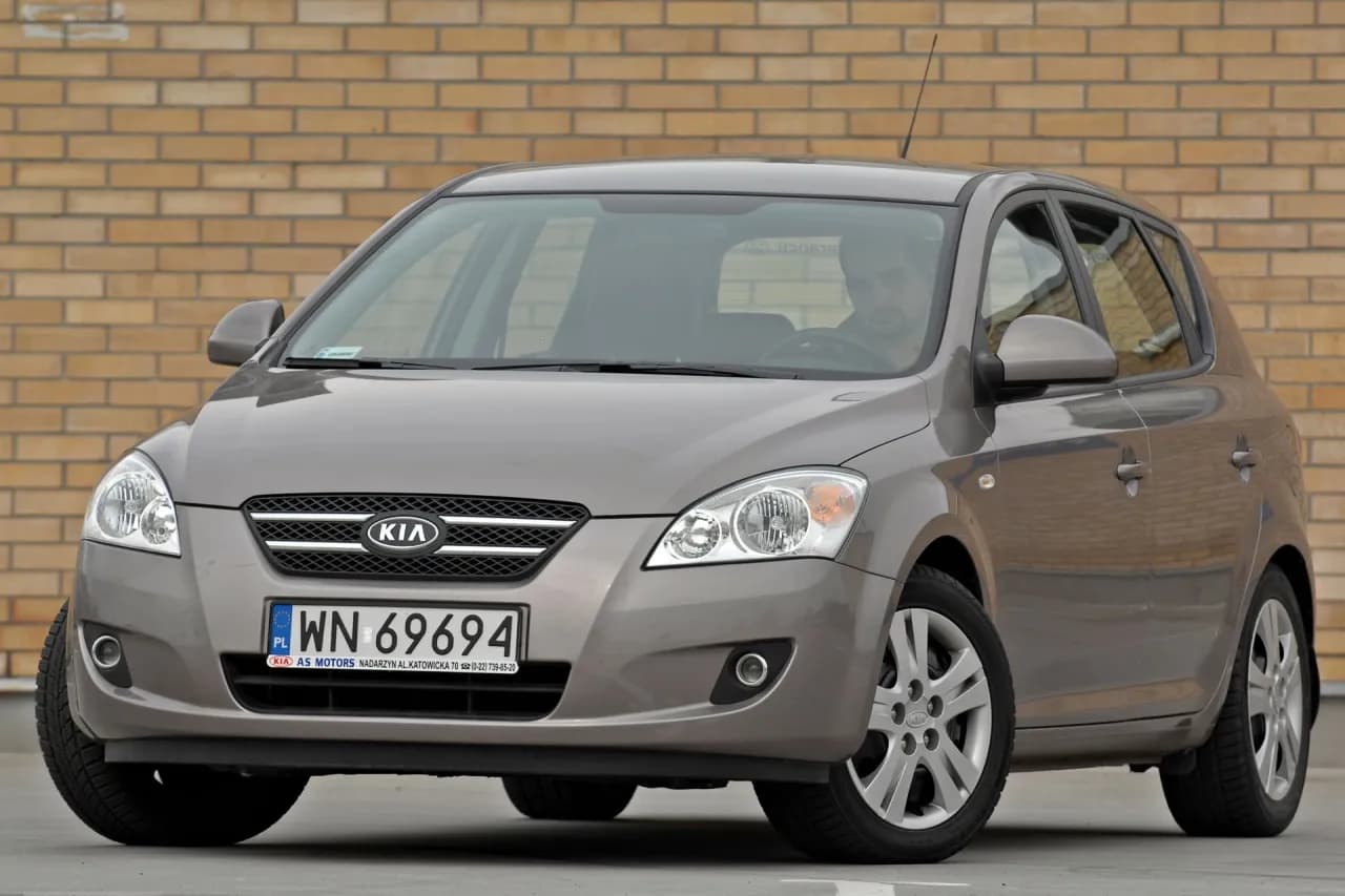 Jaki akumulator do Kia Ceed 1.4 benzyna - uniknij kosztownych błędów