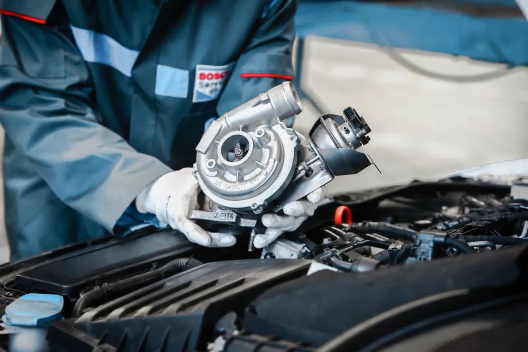 Czy przy wymianie turbiny trzeba wymienić olej, aby uniknąć awarii?