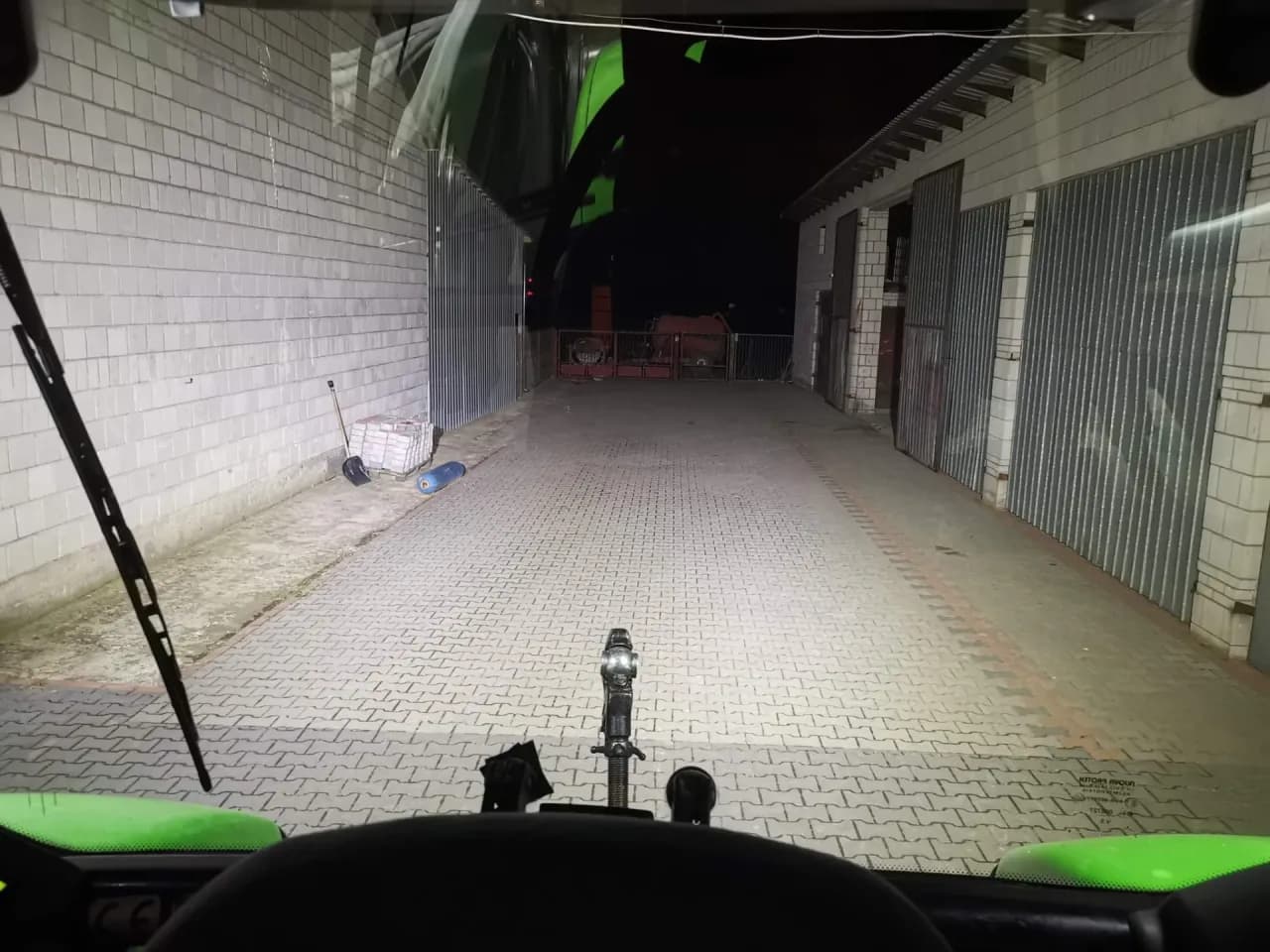 Jakie lampy robocze do ciągnika forum - najlepsze porady i opinie